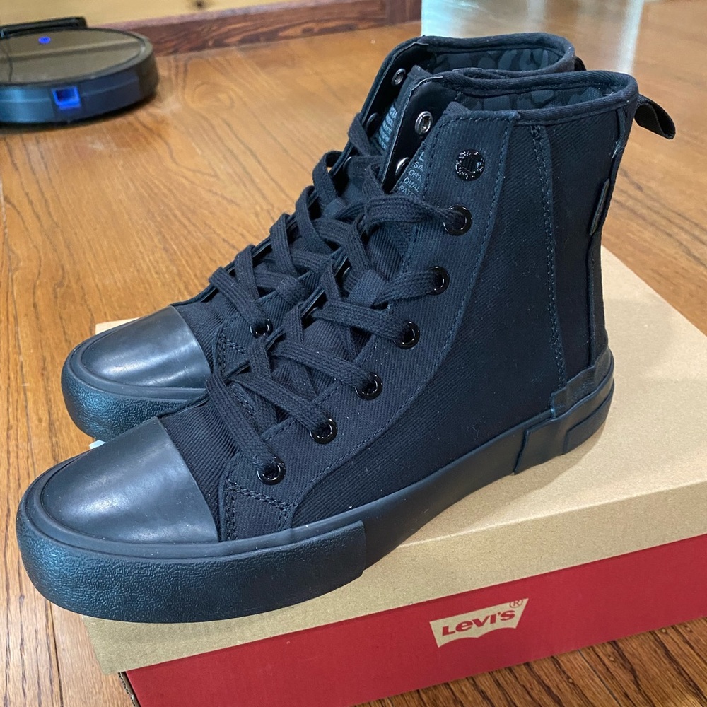 Levi’s Shoes